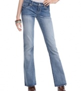 Be true blue in the Metro jean from Hydraulic. Classic denim never goes out of style!