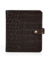 The perfect partner for keeping your life in line, Mulberrys embossed leather agenda is as chic as it is sophisticated - Vegetable tanned croco embossed leather, snap closure, intelligently designed interior with pen loop, metal ring binding, slot pocket - A comfortable size for leaving open on your desk, or stashing away in sleek briefcases