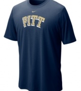 Keep team spirit rolling with this Pittsburgh Panthers NCAA t-shirt from Nike.