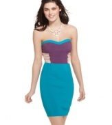 Tonal contrast adds vivid dimension to a sleek and colorful dress from Ali & Kris! Style it with a pair of cute heels for a day-to-night ensemble that's simply brilliant!