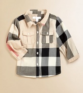 Preppy check cotton with tonal stitching and dark-contrast point collar.Front button closure Pleated patch pockets Buttoned cuffs Cotton Machine wash ImportedPlease note: Pattern may vary. 