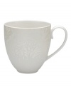 A soft, feminine look with Denby durability, the Lucille Gold mug promises lasting style and modern grace. In a pattern inspired by vintage lace and designed by English stylemaker, Monsoon, shimmering gold swirls adorn creamy porcelain in this set of dinnerware. The dishes are beautiful for every day and occasion.