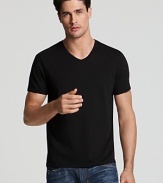 A well-crafted basic v-neck tee in soft cotton.