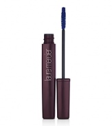 Laura Mercier Long Lash Mascara extends and precisely separates the thinnest, shortest, hard-to-reach lashes by expertly scooping up and lengthening each lash while delivering the right amount of product.