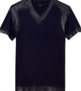Pair this t-shirt from Guess with a sharp pair of denim, the subtle graphic and coated look gives it a fresh look.