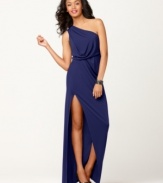This one-shoulder gown by BCBGMAXAZRIA features a floor-length hem with a dramatic slit to mid thigh for a look that's both sophisticated and sexy. Plus, the blouson-style fit of the bodice is totally on trend!