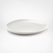 Borrowing from nature, this Pebblestone dinner plate is metaphorically contoured and highly glossed in straightforward colors. The silhouette, a DVF signature, makes tables shine. Create interesting contrasts or pair with perfect matches. Borrowing from nature, this Pebblestone dinner plate is metaphorically contoured and highly glossed in straightforward colors. The silhouette, a DVF signature, makes tables shine. Create interesting contrasts or pair with perfect matches.