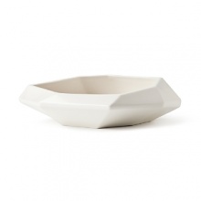 Chic geometry. Inspired by DIANE von FURSTENBERG's iconic Powerstone shape, this bowl, featuring strong lines and angles, is graphic and bold. Chic geometry. Inspired by DIANE von FURSTENBERG's iconic Powerstone shape, this bowl, featuring strong lines and angles, is graphic and bold.