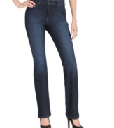 Look slim and sexy in straight-leg petite denim from Not Your Daughter's Jeans! A stretch fabric and a classic wash make these jeans an all-rounder!