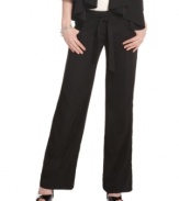 Add these wide-leg trousers from BCX to your stockpile of bottoms – a sophisticated style that's flattering too!