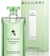Structured around the refreshing vitality and purity of green tea, it is an expression of elegance and personal indulgence. The Eau Parfumée au thé vert notes in a soft and rich lathering soap for men and women, that cleanses the skin while hydrating it. Top notes: Italian Bergamot. Heart notes: Green Tea. Base note: Pepper. 6.8 oz. 