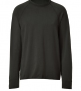 Elevate your favorite wardrobe basics with this lightweight sweatshirt from James Perse - Crew neck, long raglan sleeves, classic fit - Wear with jeans, sport pants, or chinos