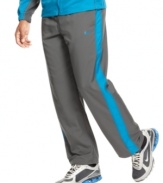 Set a steady pace of style and comfort with these Dri-Fit track pants from Nike.