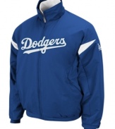 Stay on top of your game. Be prepared for extra innings in this comfortable Los Angeles Dodgers jacket with Therma Base technology from Majestic.