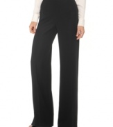 In a stylish wide leg, these T Tahari Elsie trousers feature a back lace-up detail that's chic for a night on the town!
