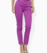 Crafted in lustrous cotton sateen with a hint of stretch for comfort and modern style, from Lauren Ralph Lauren.