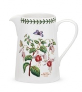 A must-have for discerning china collectors and true nature lovers, the Botanic Garden jug by Portmeirion features a variety of botanicals in rich, beautiful hues with true-to-life detail. A triple-leaf border puts the finishing touches on the classic design.