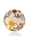 Hand painted with folksy florals, the Jardin salad plate from Vida by Espana delivers colorful fresh-for-spring style along with everyday durability.