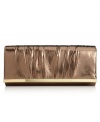 A party-right pick, this mod metallic clutch form La Regale shines after hours. Elegant ruched detailing adorns the outside, while a slender shoulder strap can be discretely hidden within.