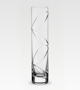 A modern design with a slim silhouette, destined for a single bud or branch in lead crystal with stunning clarity. From the Intangible Collection 8¾ high Hand wash Made in France