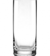 With clean, straight lines, the Lenox Garden cylinder vase is intended for the long stems of chive flowers. Puffy purple blossoms collect in one gorgeous bouquet enhanced by simply luminous crystal.