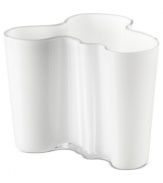 Named after the unconventional Finnish architect, the Aalto giftware collection brings innovative designs to any space. Each mouth-blown vase is individually crafted, offering completely unique style. Its purpose is left up to you.