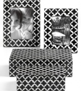 In classic black and white hues, this Purva picture frame will easily coordinate with any room decor. Features a floral-inspired quatrefoil design for a chic allure.