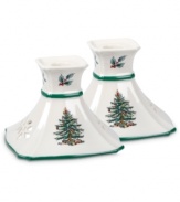 With an historic pattern and pierced holly motif, the Christmas Tree candle holders from Spode are a festive gift to holiday homes. A full evergreen tree with baubles, tinsel and perfectly wrapped packages sets the scene for celebration.
