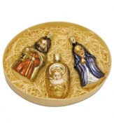 Deck the halls! Mouth-blown and hand-painted, this Holy Family ornament set featuring Joseph, Mary and Baby Jesus captures the essence of the Christmas story.