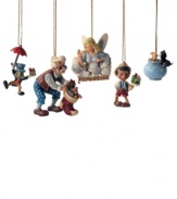 Jiminy Crickets, it's Christmas! Your favorite friends point to the magic of the season, as the bright colors, familiar faces and impeccable detailing point to the story of the little puppet who found real life.