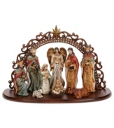 Beautifully crafted, this Italian nativity scene from Mark Roberts features ornately detailed figures at the birth of baby Jesus.