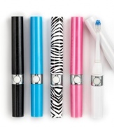 Travel light & keep your smile bright! Perfect for an on-the-go lifestyle, this slim travel toothbrush features a vented mascara-style lid to keep it clean & dry when it is stowed in your bag. Once you're ready to brush simply press a button and experience 22,000 brush strokes per minute for an incredibly thorough clean. 1-year waratny.