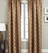 A rich world Ogee design is taken from ancient textiles and brought straight to your window's view. Offered in an array of tones, the Samara solid panel lends exquisite texture and flattering sheen to any room.