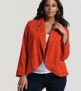 Drenched in a vivid coral hue, this Love Ady blazer finishes your workweek uniform with a statement shot of color.