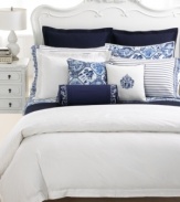 Exceptionally detailed, this Lauren Ralph Lauren quilt evokes the beauty of hand-painted porcelain of the Far East. Featuring soft, 100% cotton. (Clearance)