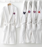 Take a breather with indulgently soft cotton robes embellished with your favorite Major League Baseball team's logo. Perfect for avid fans and ideal for gift giving! Embroidered with appliqué. One size.