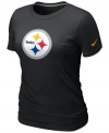 Team player. Show support for your favorite football team in this Pittsburgh Steelers NFL t-shirt from Nike.