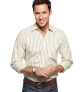 Get a sleek look in this streamlined slim-fit shirt from Club Room.