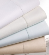Luxury at its finest. Martha Stewart Collection offers cozy comfort with this Luxury Flannel sheets set, featuring heavyweight cotton flannel fabrication and a pill resistant finish in four subtle hues. A picot stitch detail along the hem adds a dash of style.