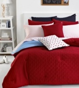 This Nantucket Red Hilfiger Prep decorative pillow from Tommy Hilfiger features a unique combination of allover diamond quilting and signature ribbon elements that add extra dimension to your bed.