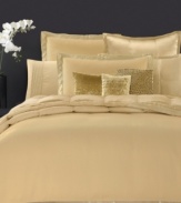Complete with a zipper closure and mini gold sequins, this Modern Classics Gold Leaf decorative pillow adds extra character to your bed.