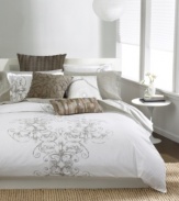 Mixing modern with traditional, the Vintage Scroll duvet cover lends a distressed look to painted scrollwork in calming, neutral tones. Pair with other Bar III accessories, shams and sheeting for your own original look.