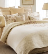Lofty and luxurious, this cozy quilt from Sanctuary by L'erba envelops you in a cloud of comfort. Accented with satin piping.