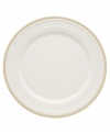 This charming porcelain dinner plate features a four-ringed border. Mix and match with other Tin Can Alley Khaki pieces from Lenox for a subtly varied table setting. Qualifies for Rebate