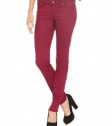 A deep, colored wash lends added cool to these awesome, trend-right skinny jeans from Jessica Simpson!