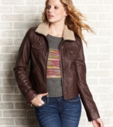 A faux-leather moto that serves up hot style, Levi's Etta jacket flaunts a sherpa-lined collar and loads of street-cred.