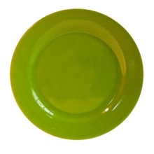 This salad plate in a cute Kiwi is handcrafted in Germany from high fired ceramic earthenware that is dishwasher safe. Mix and match with other Waechtersbach colors to make a table all your own.