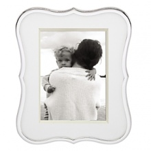 Classic and elegant, this frame is perfect for displaying your favorite photos with style and grace.