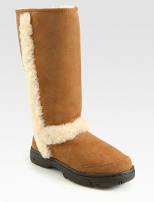 This suede style looks and feels comfortable with shearling lining, padded insole and outside trim. Heel, 1 (25mm) Shaft, 11 Leg circumference, 14 Logo at heel Shearling lining and padded insole Rubber sole ImportedOUR FIT MODEL RECOMMENDS ordering true whole size; ½ sizes should order the next whole size down. This suede style looks and feels comfortable with shearling lining, padded insole and outside trim. Heel, 1 (25mm) Shaft, 11 Leg circumference, 14 Logo at heel Shearling lining and padded insole Rubber sole ImportedOUR FIT MODEL RECOMMENDS ordering true whole size; ½ sizes should order the next whole size down.