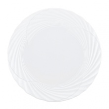 Inspired by the exquisite bridal gowns crafted by Marchesa designers Georgina Chapman and Keren Craig, the Pleated Swirl collection features sculpted, overlapping pleats that evoke delicate fans.